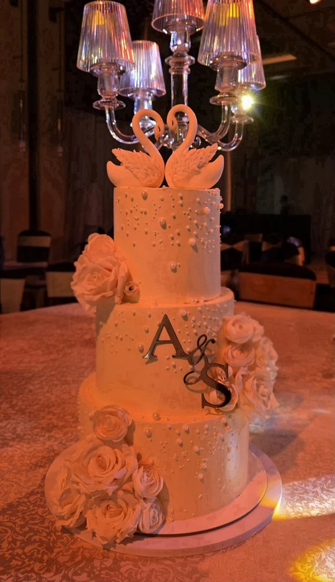 Signature Floral Cascade